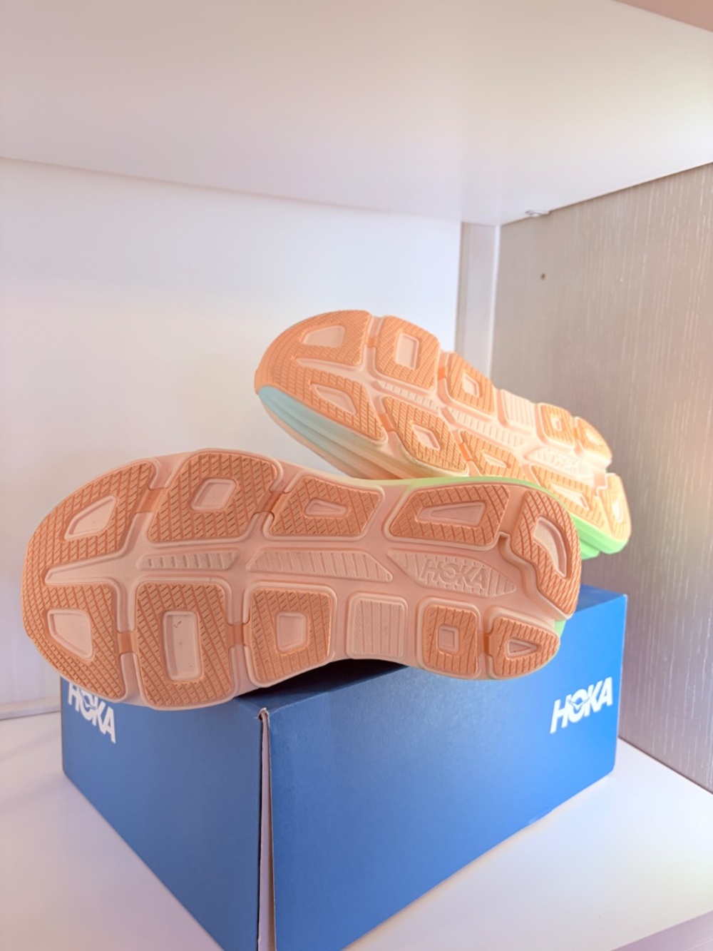 Hoka Bondi 9 Wide Women's 9.5 Running Shoes Vanilla Birch 1162014 - Picture 6 of 6